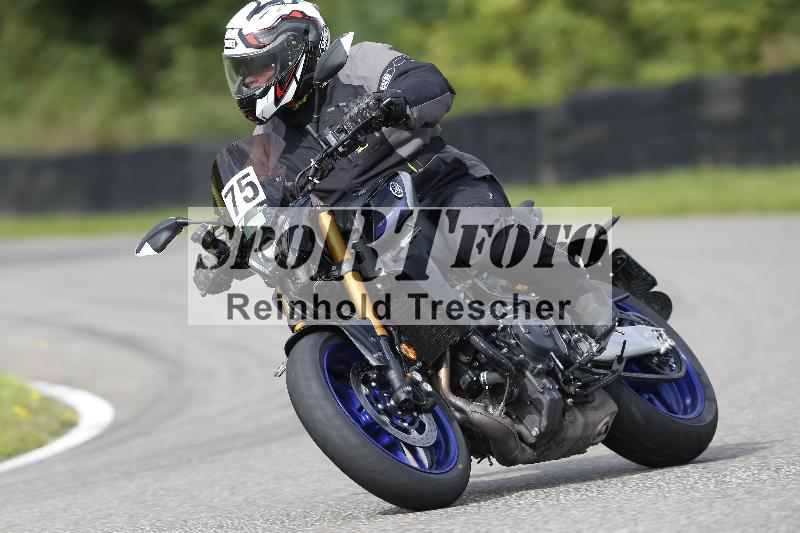 /53 16.09.2025 Track Day Domi Aegerter ADR/Gruppe gruen/75